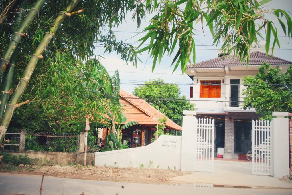 Loren Homestay — Hotel in Đồng Hới (Quảng Bình)