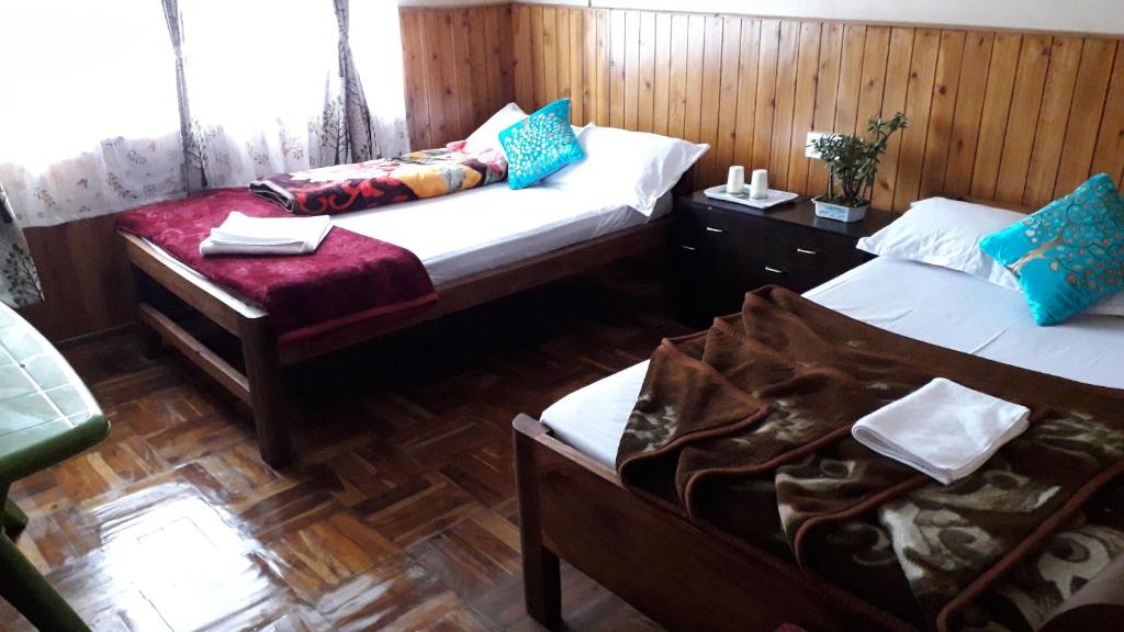 White Tara home stay photo