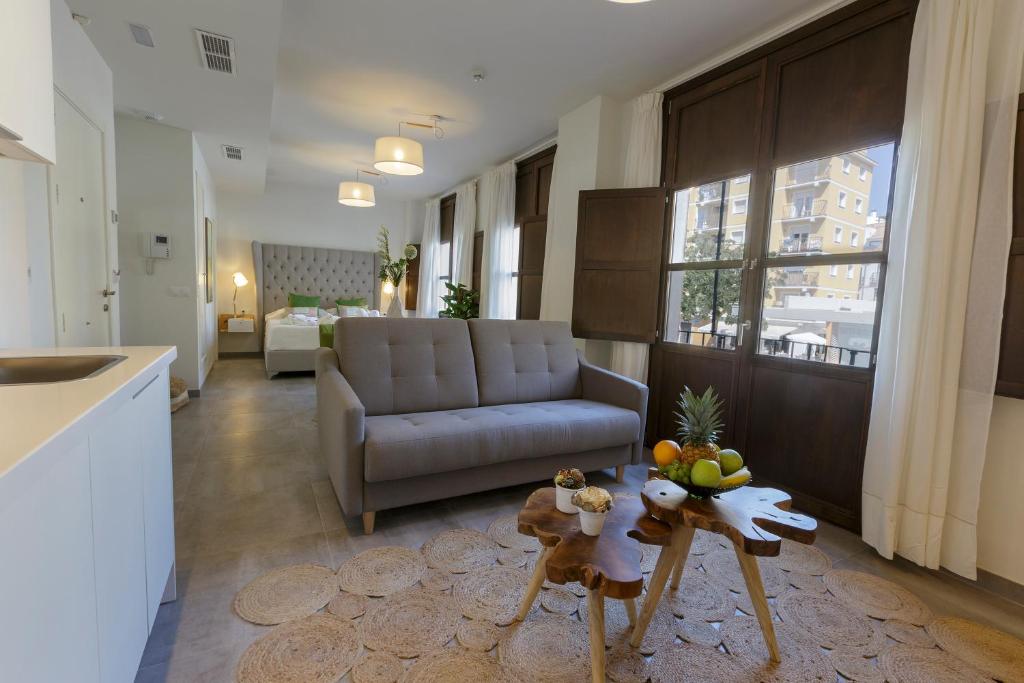 Apartamentos El Marques photo