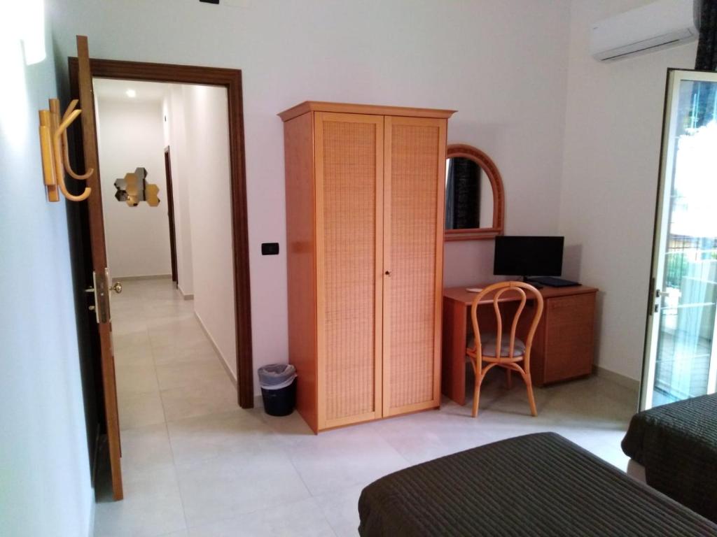 Hotel Corallo — Pokoje in Taormina, Sycylia