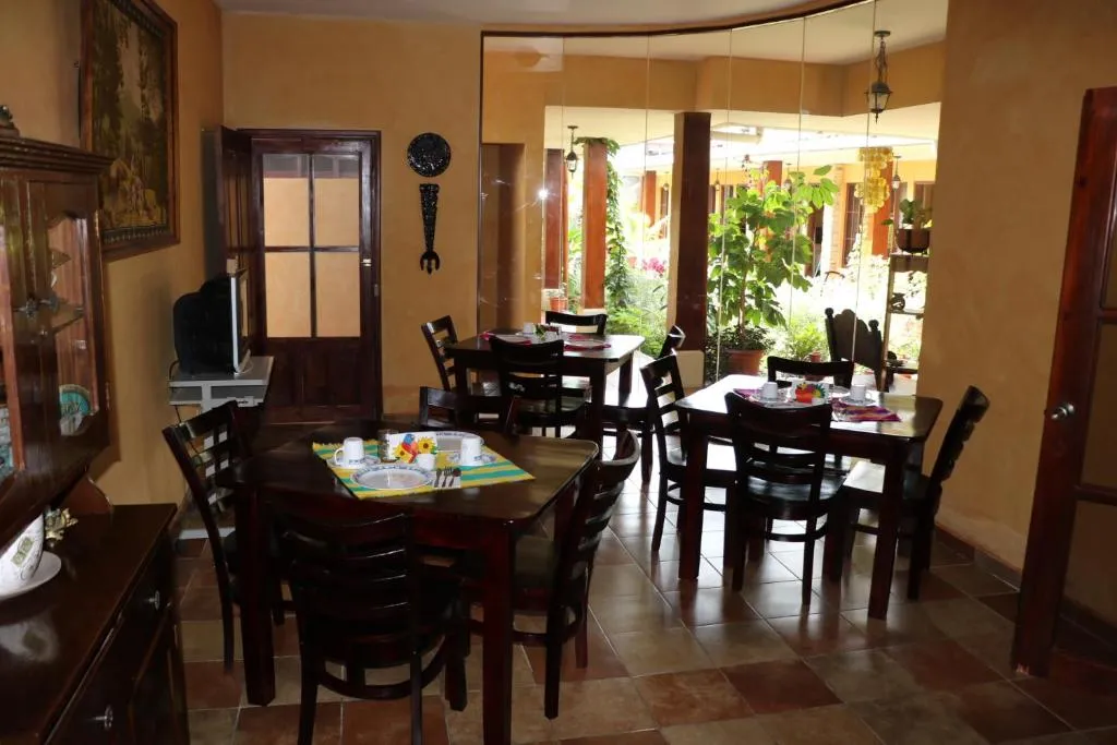 Posada Gema de Copan，位于科潘省圣罗莎的酒店