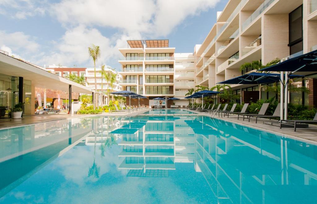 OCEANA by Stella Rentals — Hotel in Playa Del Carmen