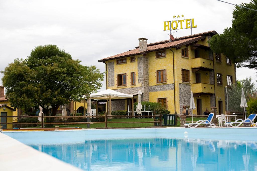 Tenuta La Lupa photo