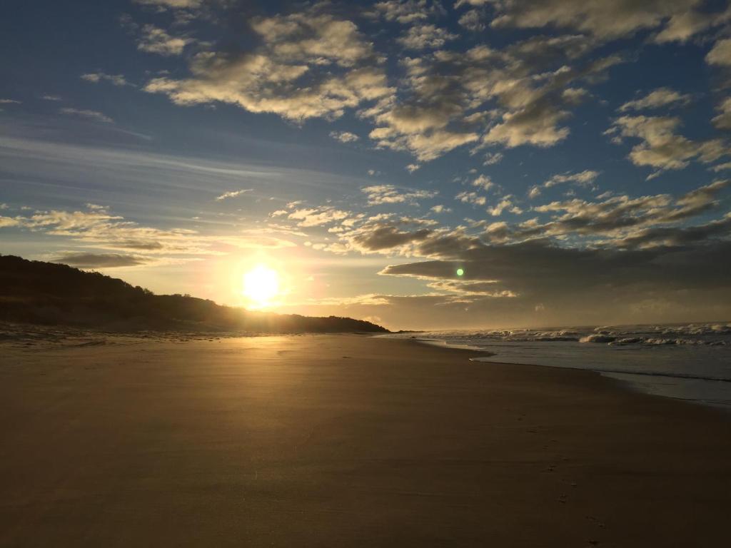 Beachcomber Caravan Park photo