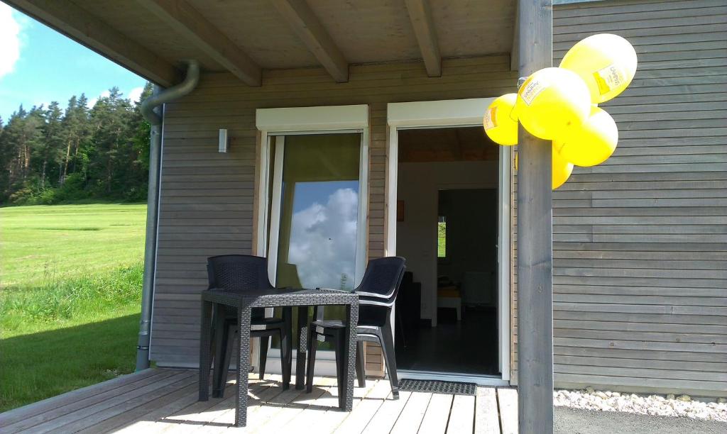 Bungalows am Sonnencamping Albstadt - oberhalb Badkap photo