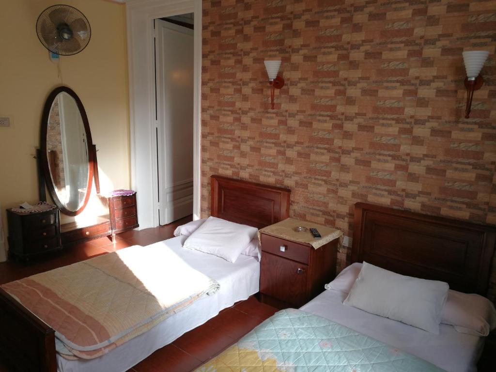Double Room with Private Bathroom