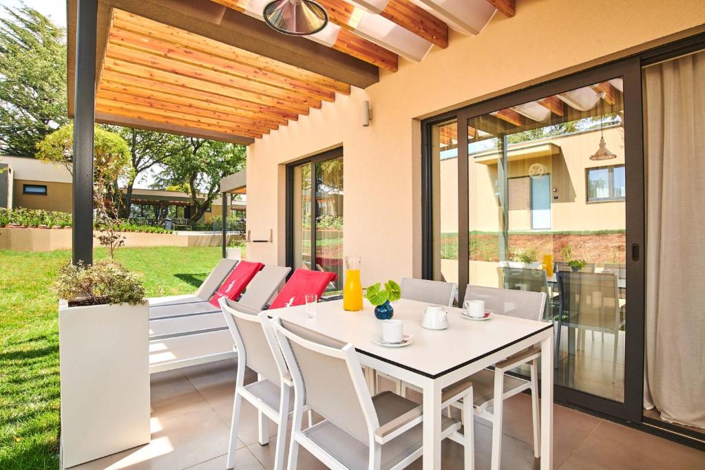 Apartments Park Plava Laguna — Obiekt in Poreč, Istria