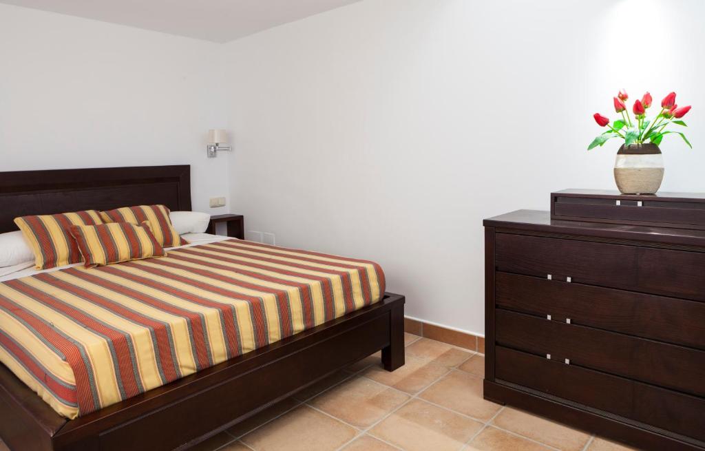 Apartamentos Mexico — Hotel rooms in Vera, Andalusia