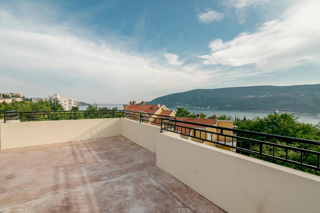 SunnyApartments - 5