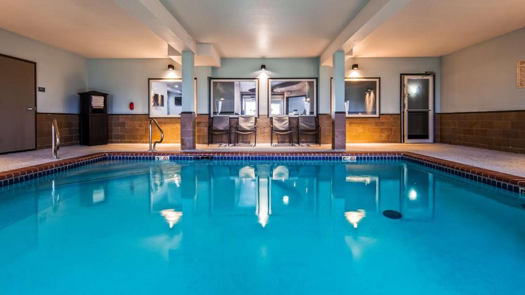 Best Western Mt. Vernon Inn 館内設備