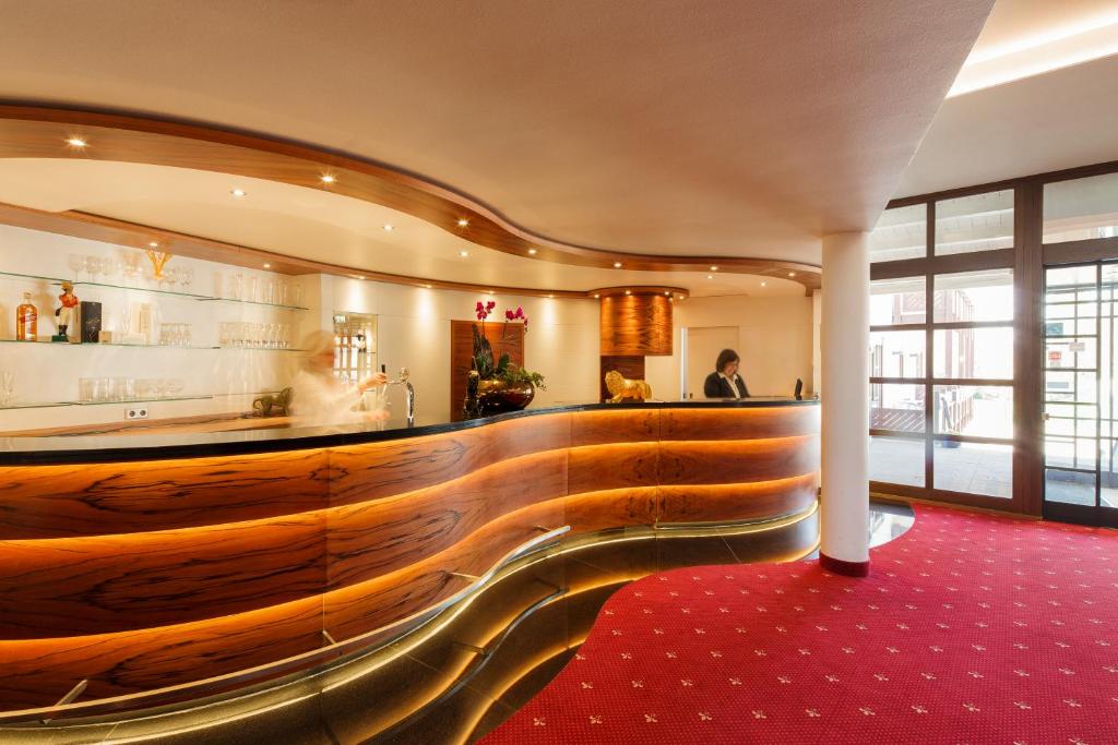 INVITE Hotel Lowen Freiburg photo