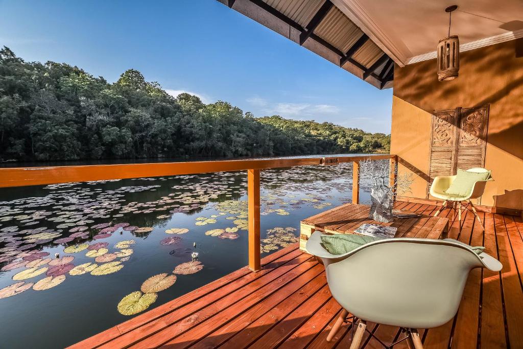 Bambuu Lakeside Lodge 館内設備