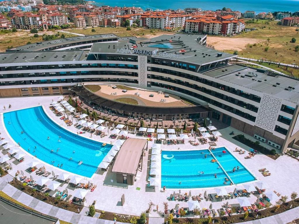 Aqua Paradise Resort & Aqua Park — Swimming pool in Nessebar, Burgas Region