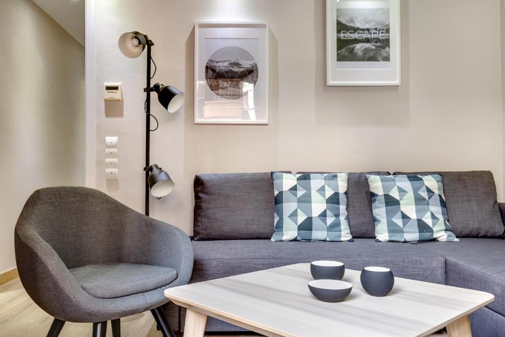 Renovated & Classic 3-Bedroom Sagrada Familia Apartment - 5