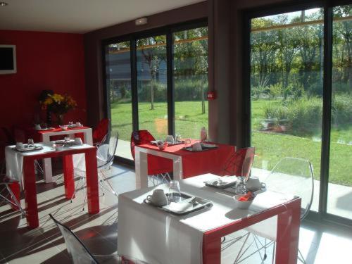 Hôtel Anaïade, Saint-Nazaire レストラン