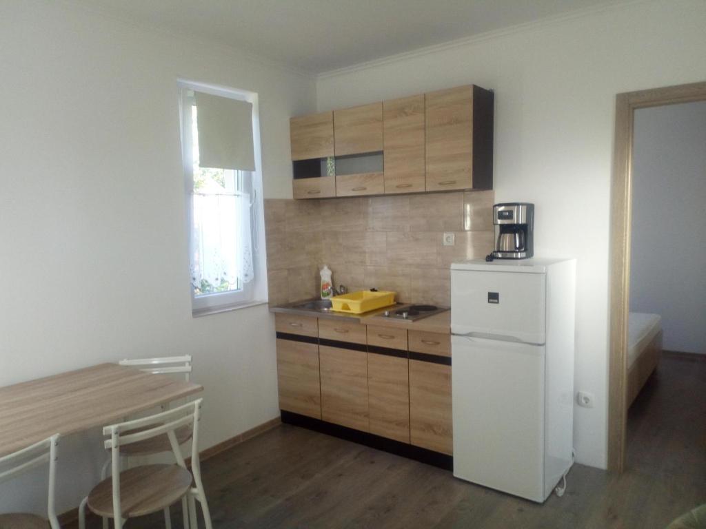 Aniko Apartmanhaz