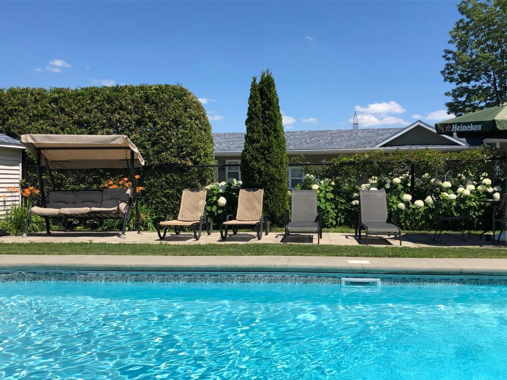 Motel des Cedres photo