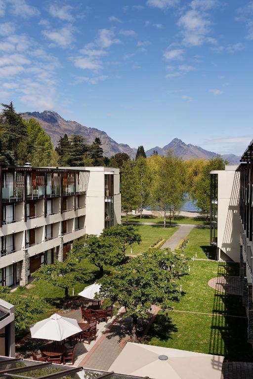 Novotel Queenstown Lakeside