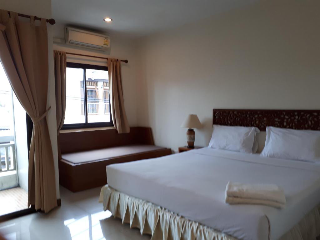 Nathon Residence