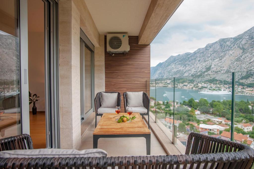 Aria Apartments photo