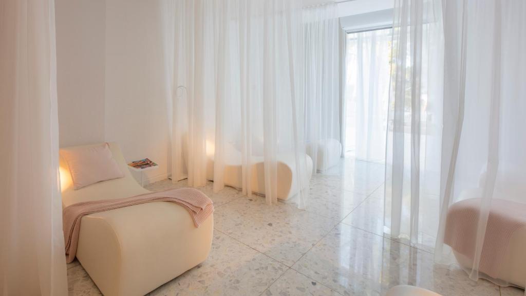 Spa Hotel Bellevue Photo 7