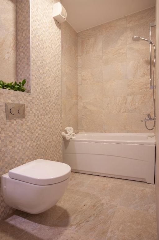 Aria Apartments photo
