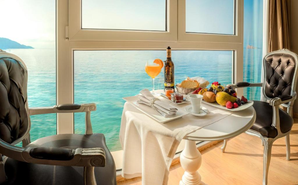 Hotel Boutique Villa Venecia — Hotel rooms in Benidorm, Valencian Community