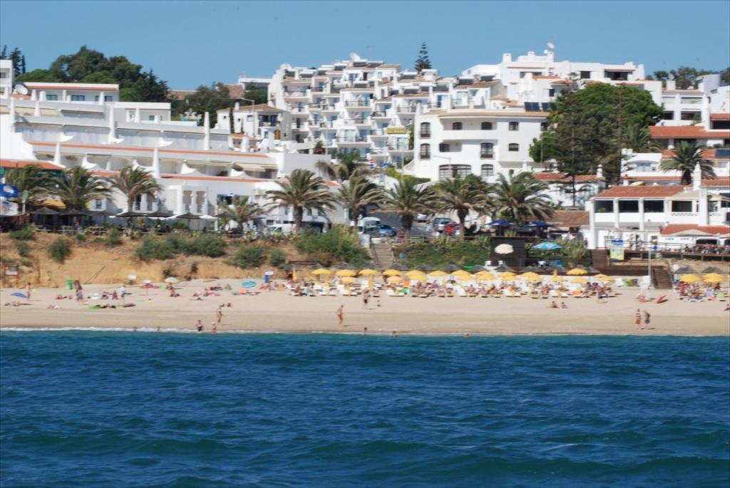 Beach, Apartamentos Turisticos Soldoiro in Albufeira