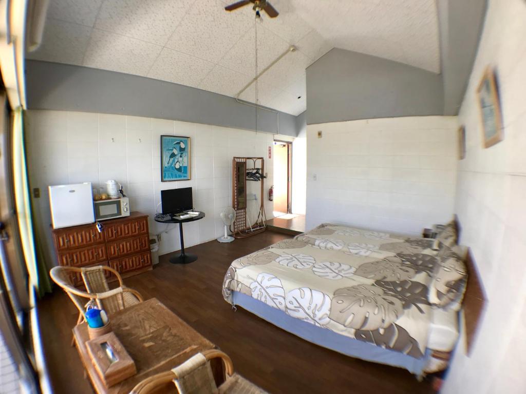 Surfside Bed & Breakfast photo