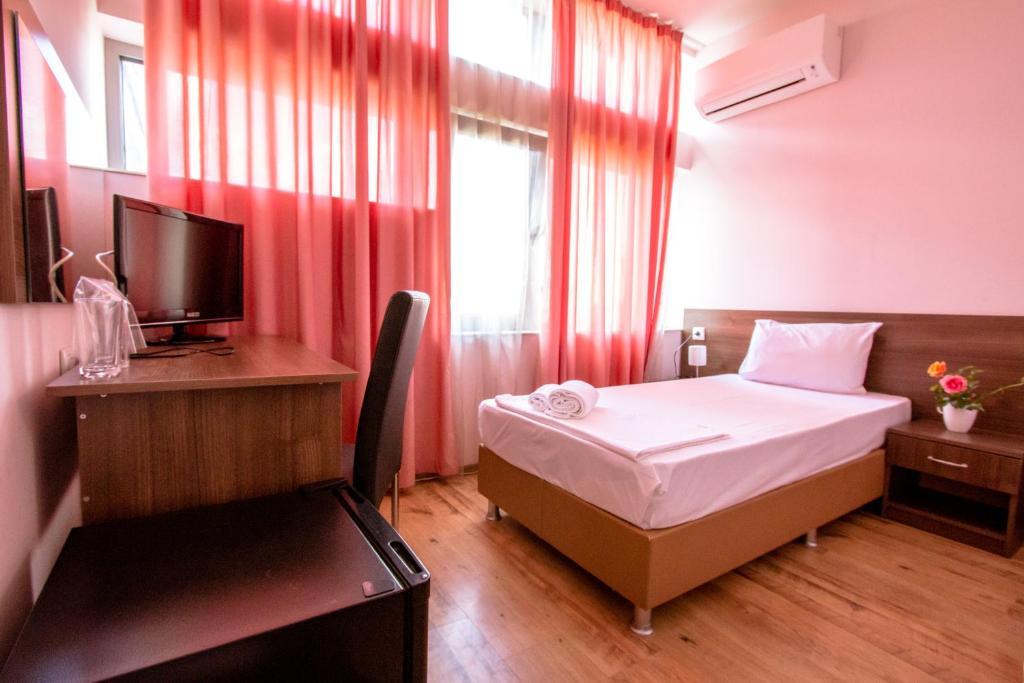 Green Hill Hotel photo