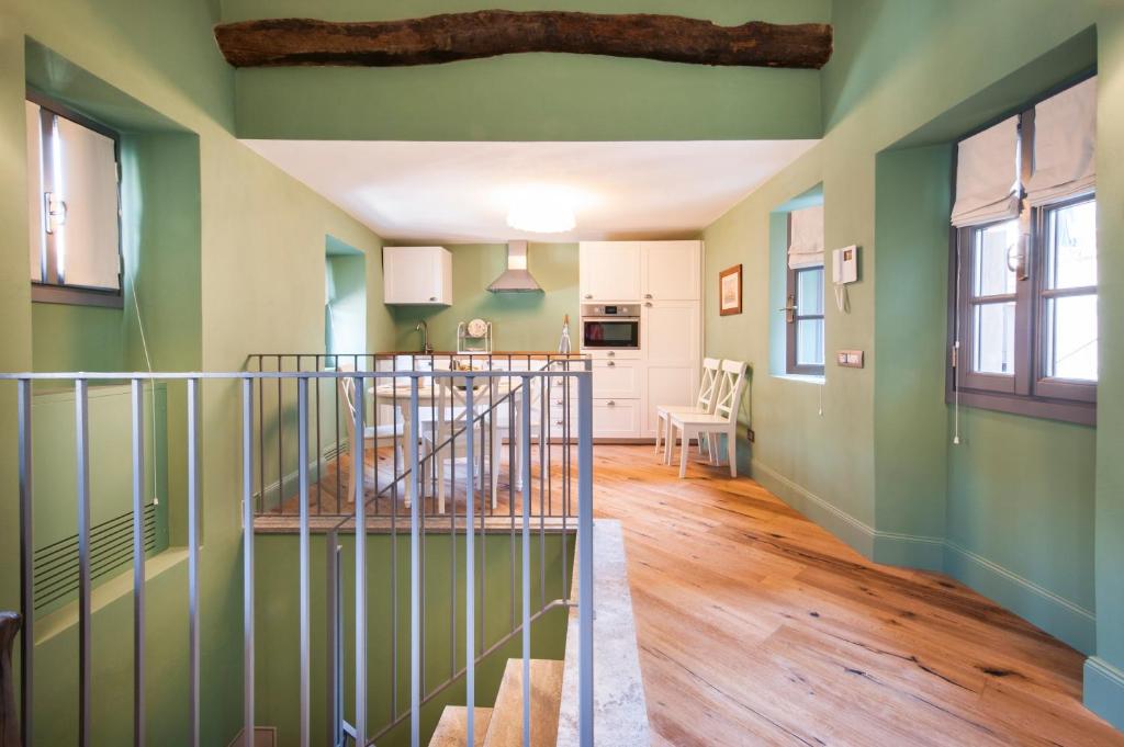 Isola Bella Apartments - Via Villa 9 - 5