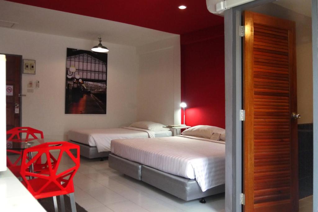 Sino @ Thungsong Hotel photo