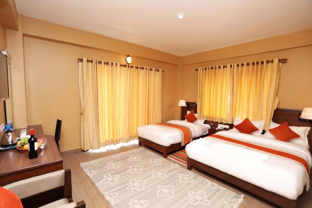 Hotel The Clock — Hotel in Pokhara