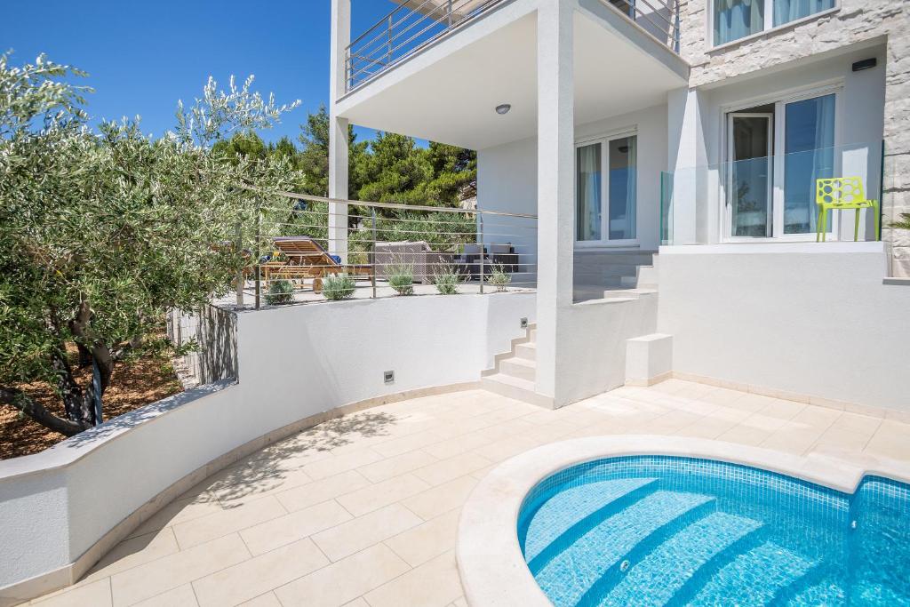 Villa Blanka Bol Brac photo
