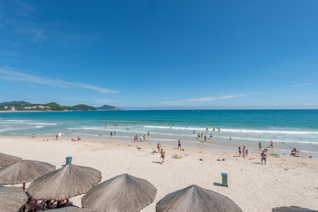 Sanya Sun Seaview Apartment — Hotel in Sanya