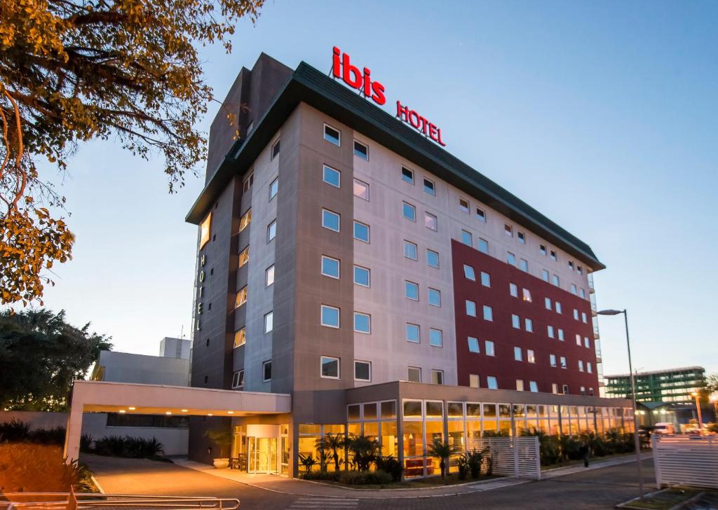ibis Canoas Shopping photo