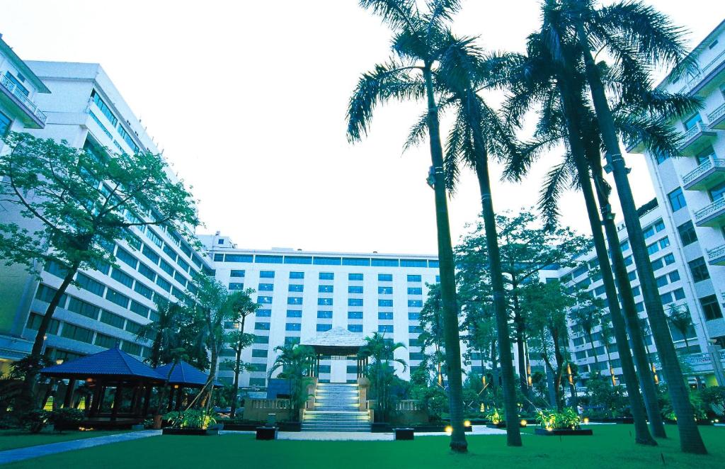 ทางเข้า