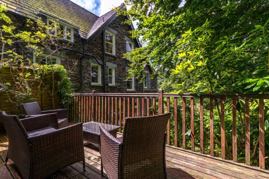 The Old Vicarage photo 7