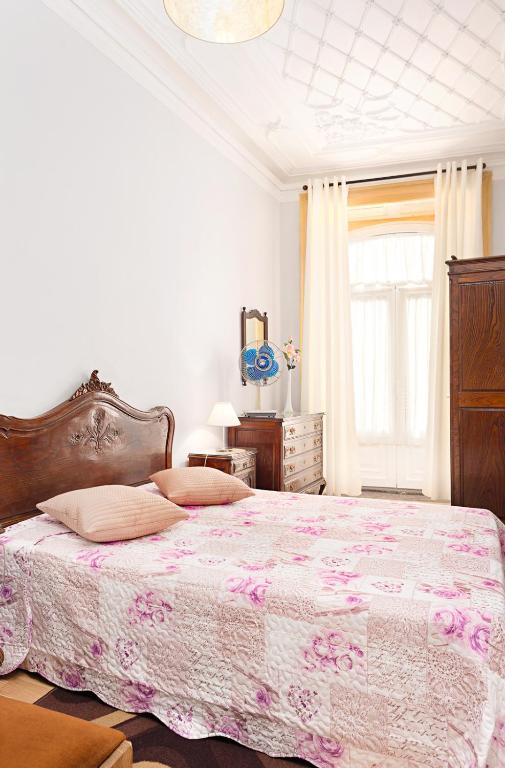 Almada Guest House photo