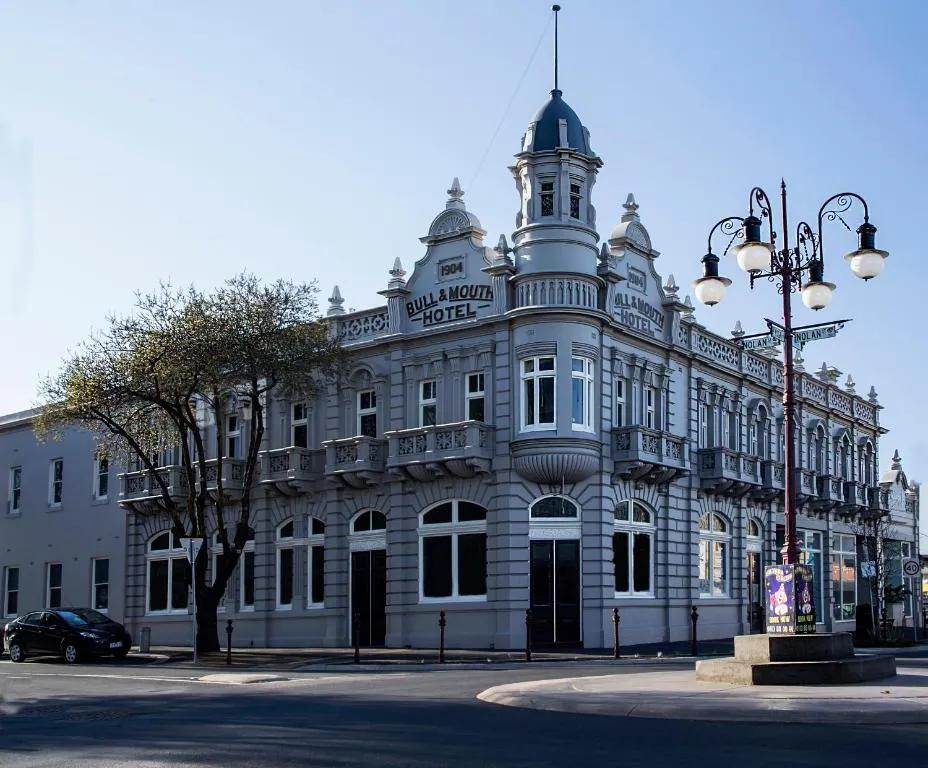 Bull and Mouth Hotel Maryborough Victoria, hotel in Maryborough