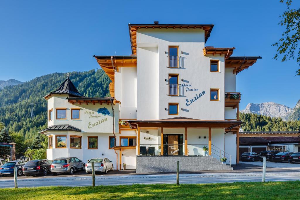 Hotel Enzian - 1
