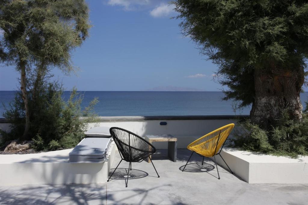 Sigalas Beach Hotel — Beach in Kamari, South Aegean