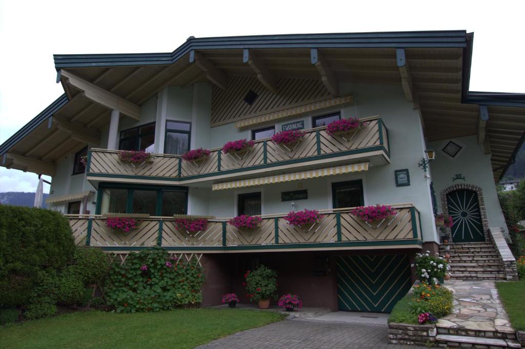 Hausmenneweger - 3