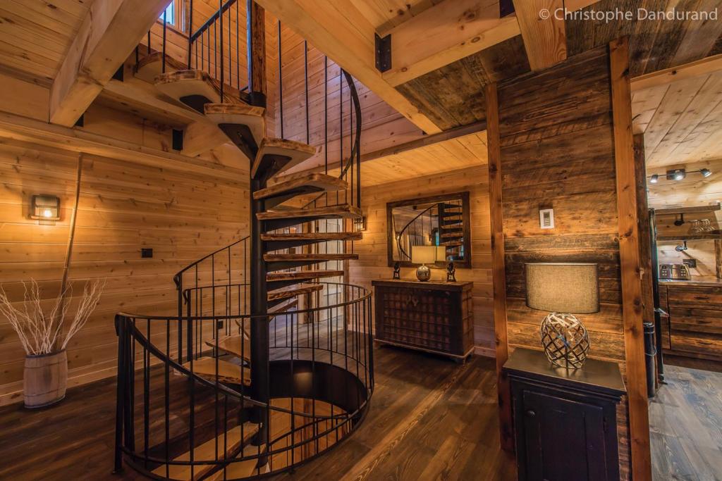 Chalet TAO par Les Chalets Spa Canada — Hotel in La Malbaie (QC)