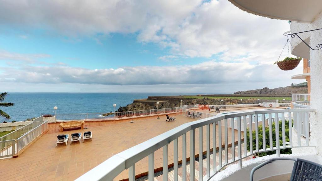 Cosy Ocean View Studio 1 - 2