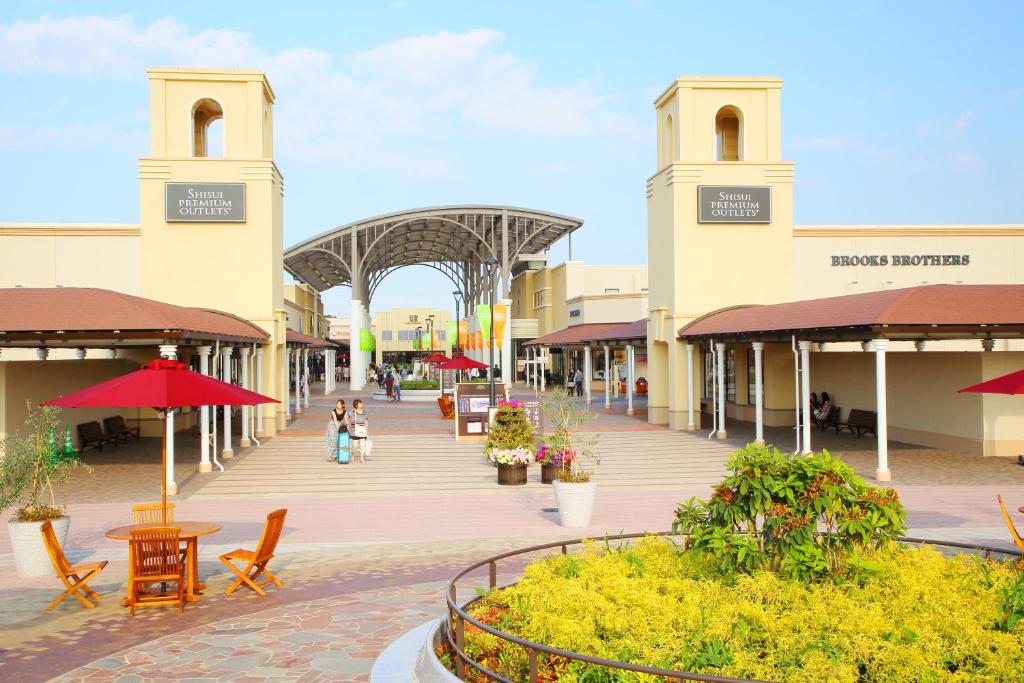 Nearby attraction