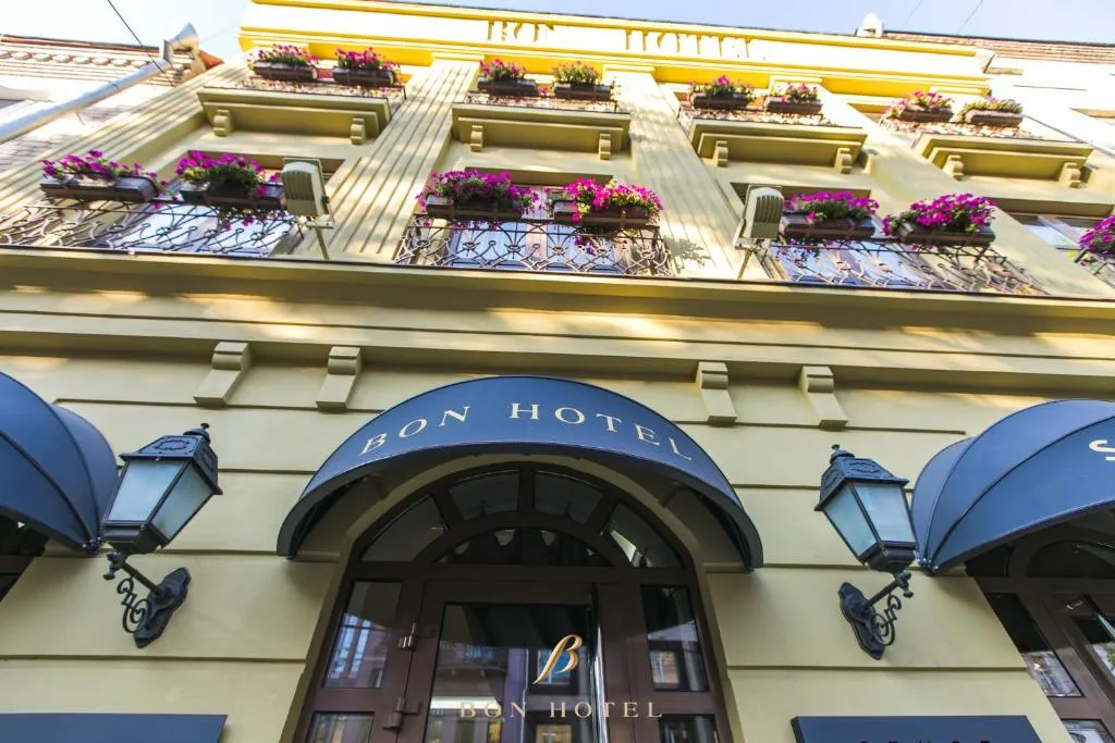 Bon Hotel, Hotel in Dnipro