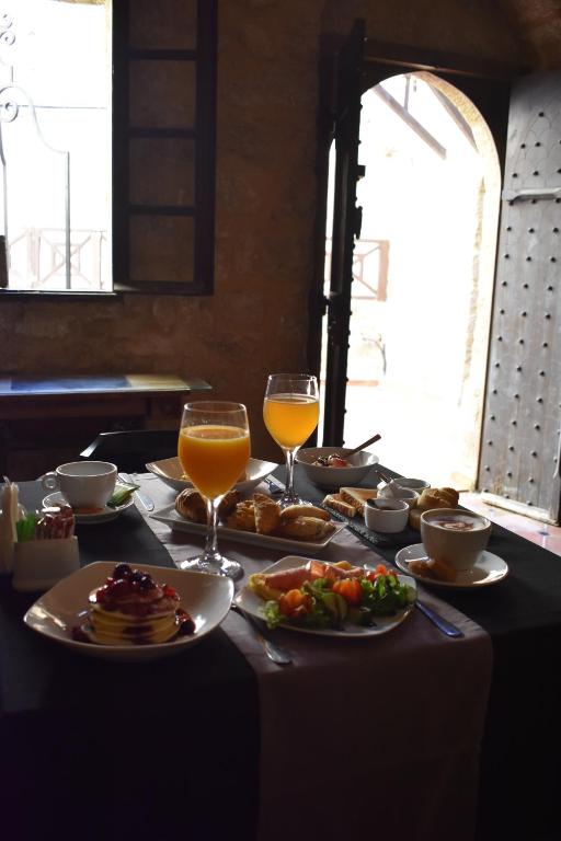 S.Nikolis' Historic Boutique Hotel - Dining image