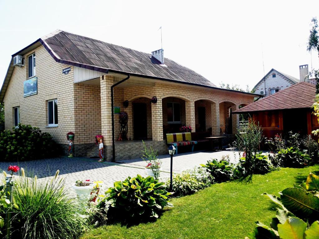 DOSKA.by Дома, хозяйства - Витебская область 3-х этажный коттедж (292 м. кв. ) р