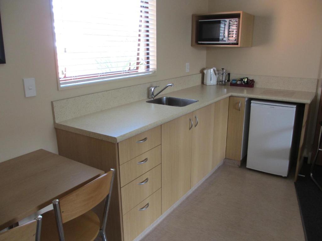 Facilities, Alhambra Oaks Motor Lodge in Dunedin